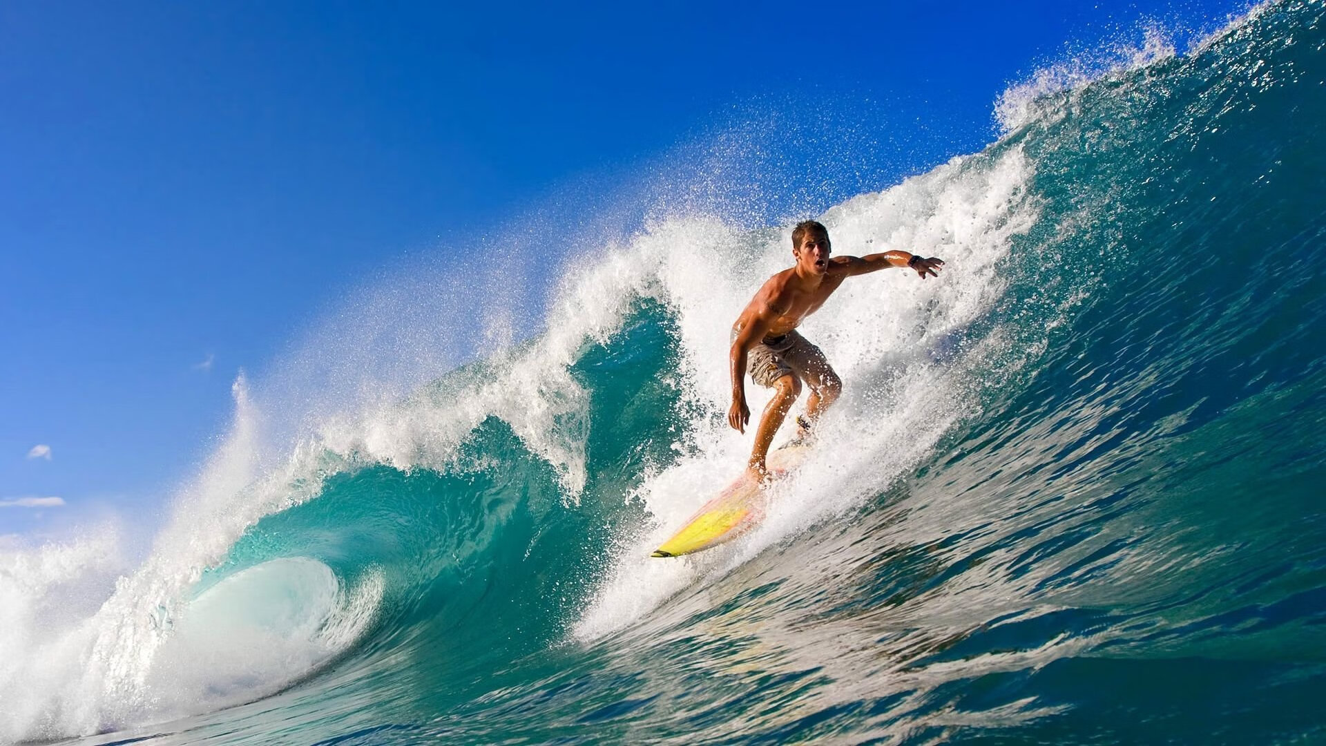 哈登焦点对战,Doinb与70激战快船分钟,领先优势明显胜负难料!全场沸腾不已